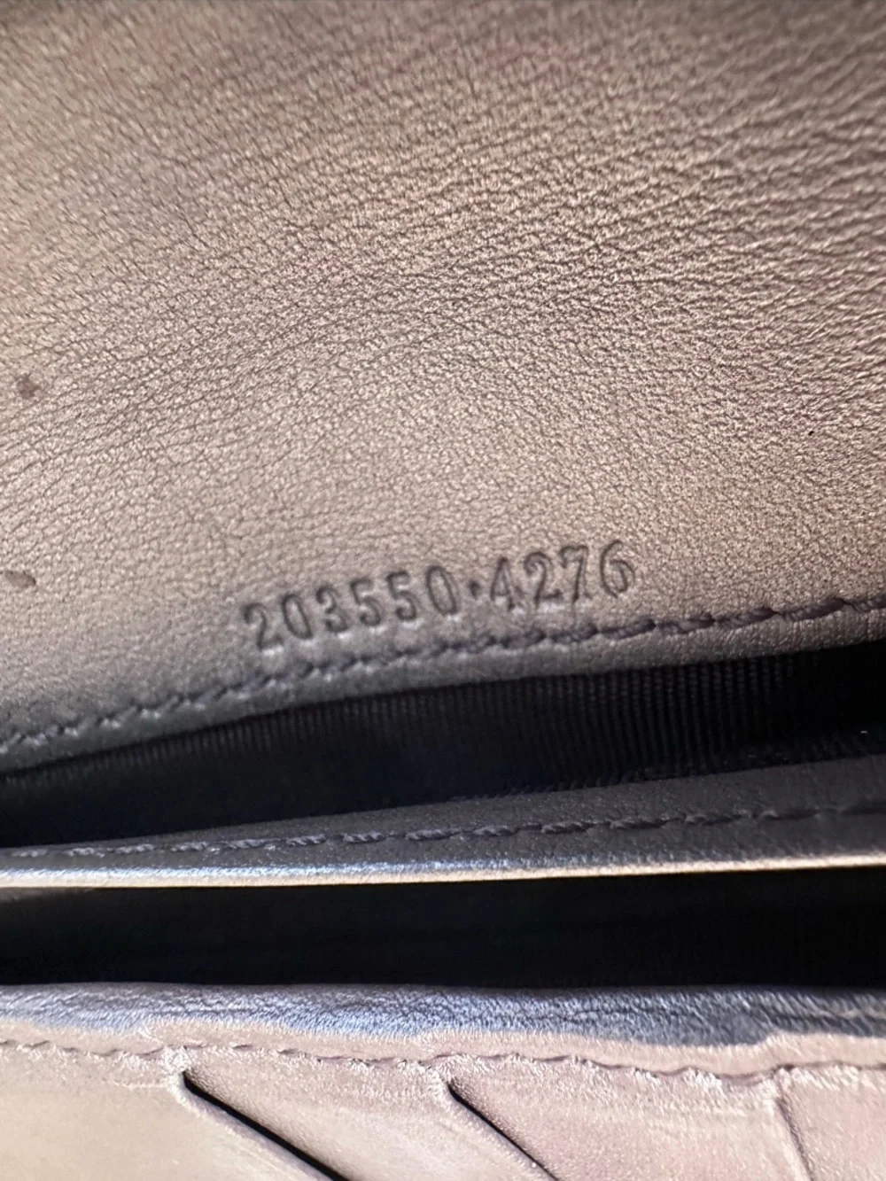 Gucci Monogram Heart Logo Gray Wallet - Picture 10 of 10